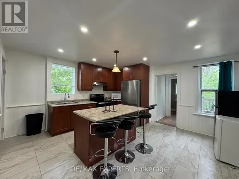 418 Dominion Avenue Midland ON L4L 1P2