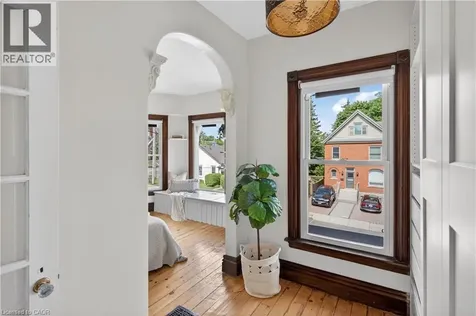 225 Hess Street South Hamilton ON L8P 3P3