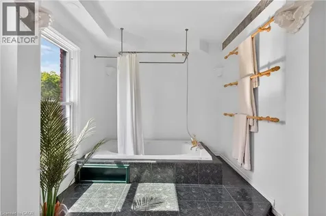 225 Hess Street South Hamilton ON L8P 3P3