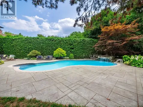 74 West Street Oakville (br Bronte) ON L6L 2Y7