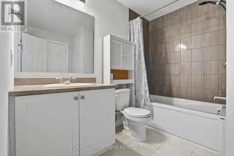 709 Nautilus Private Ottawa ON K2V 0S5