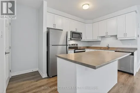709 Nautilus Private Ottawa ON K2V 0S5