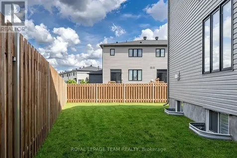 236 Calvington Avenue Ottawa ON K2T 0P9