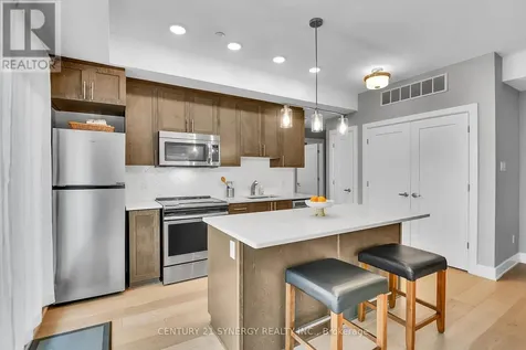 615 Longfields Drive Ottawa ON K2J 6J3