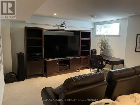 538 Kilspindie Ridge Ottawa ON K2J 6A2