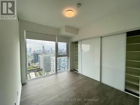 5 Defries Street Toronto (regent Park) ON M5A 0W7