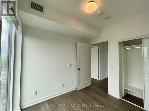 5 Defries Street Toronto (regent Park) ON M5A 0W7