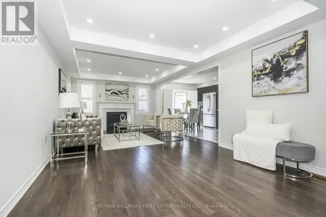 1019 Dragonfly Avenue Pickering ON L1X 0E9
