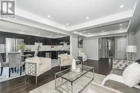 1019 Dragonfly Avenue Pickering ON L1X 0E9