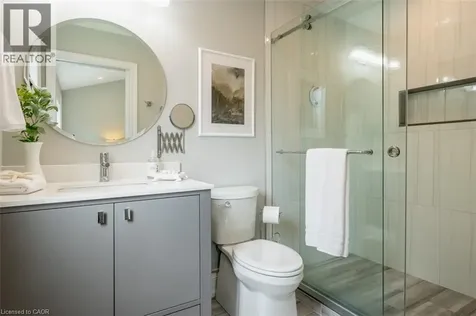 137 Springdale Boulevard Toronto ON M4J 1W8