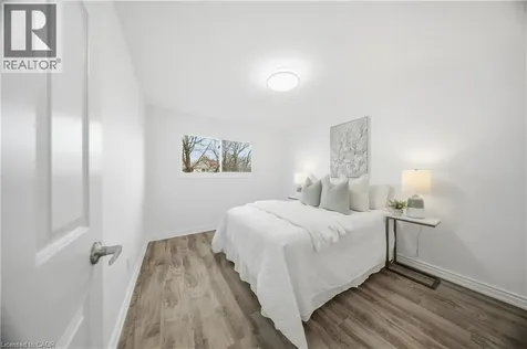 2637 Altadena Court Mississauga ON L5K 1G1