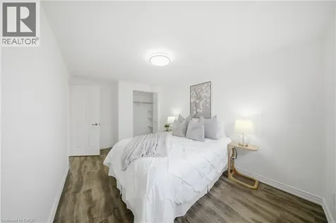 2637 Altadena Court Mississauga ON L5K 1G1