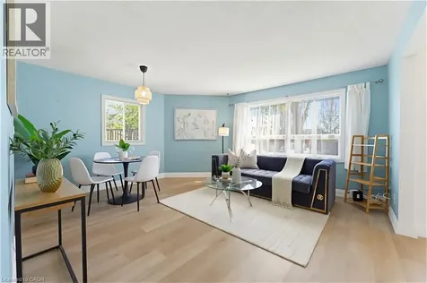 30 Hugo Crescent Kitchener ON N2M 3Z2