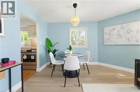 30 Hugo Crescent Kitchener ON N2M 3Z2