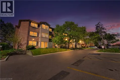 30 Hugo Crescent Kitchener ON N2M 3Z2