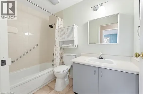 30 Hugo Crescent Kitchener ON N2M 3Z2
