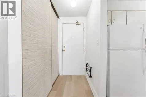 30 Hugo Crescent Kitchener ON N2M 3Z2