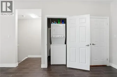 144 King Street West Stoney Creek ON L8G 0A9