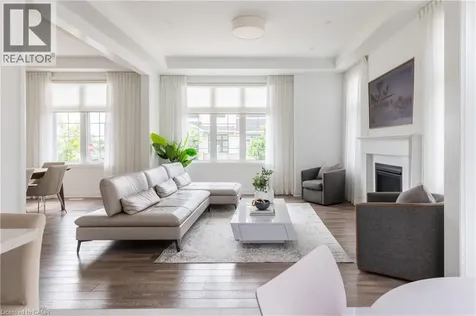 1388 Aymond Crescent Oakville ON L6H 7W9