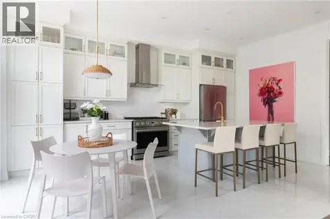 1388 Aymond Crescent Oakville ON L6H 7W9