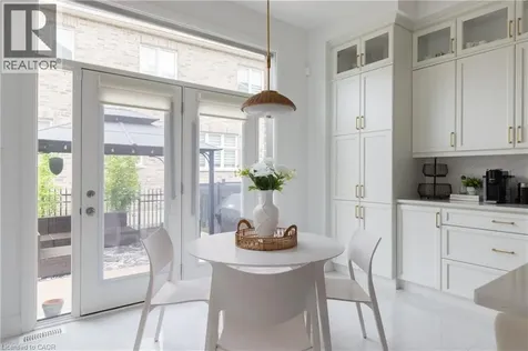 1388 Aymond Crescent Oakville ON L6H 7W9
