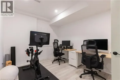 1388 Aymond Crescent Oakville ON L6H 7W9