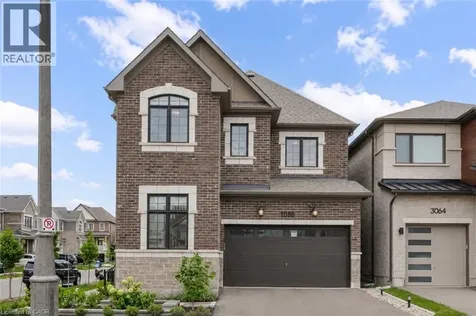 1388 Aymond Crescent Oakville ON L6H 7W9