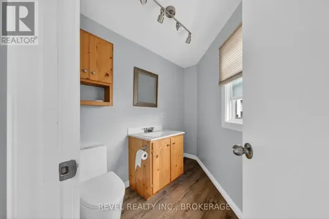 38 Bennett Street Brockville ON K6V 2V8