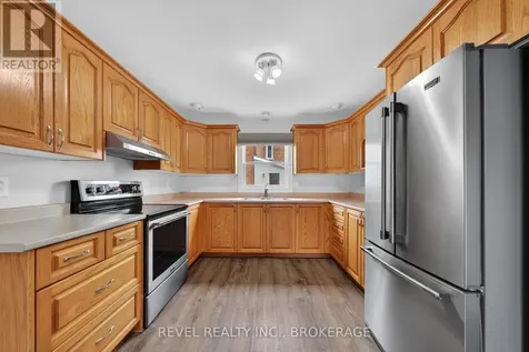 38 Bennett Street Brockville ON K6V 2V8