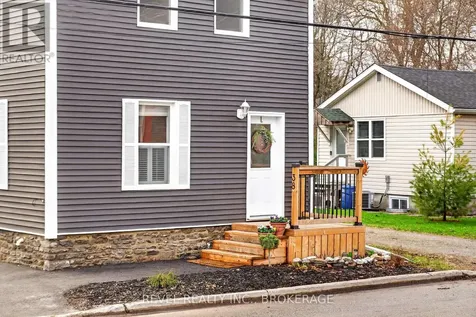 38 Bennett Street Brockville ON K6V 2V8