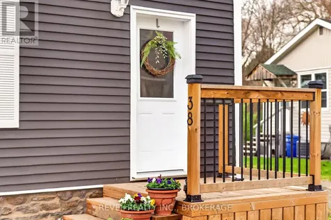 38 Bennett Street Brockville ON K6V 2V8