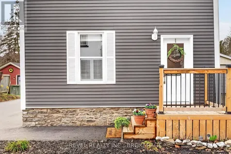 38 Bennett Street Brockville ON K6V 2V8