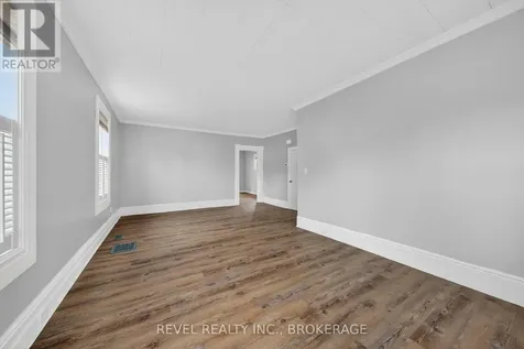 38 Bennett Street Brockville ON K6V 2V8