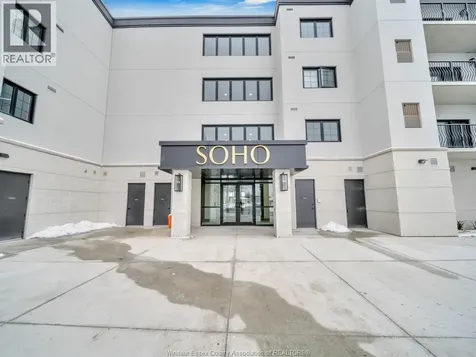 3817 Howard Avenue Windsor ON N9E 3N8