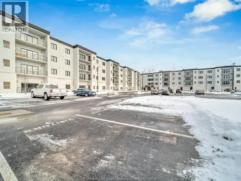 3817 Howard Avenue Windsor ON N9E 3N8