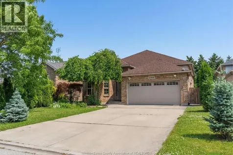 1544 Imperial Crescent Windsor ON N9G 2T8