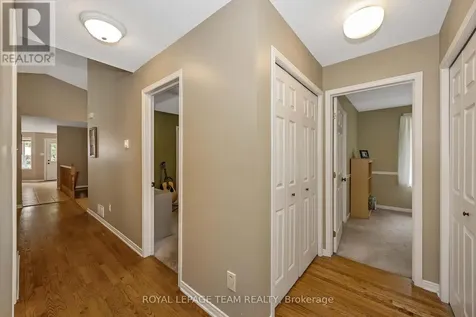 6515 Waddion Drive Ottawa ON K4P 1E7