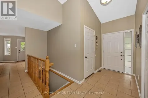 6515 Waddion Drive Ottawa ON K4P 1E7