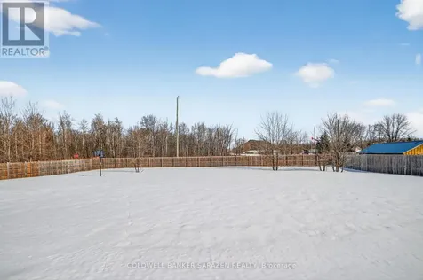 599 Ballycastle Crescent Ottawa ON K1X 0A2