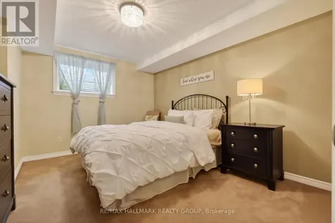 236 Bulrush Crescent Ottawa ON K1T 0E6