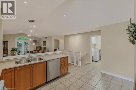54 Glenwood Drive Brantford ON N3S 3G6