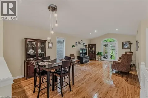 54 Glenwood Drive Brantford ON N3S 3G6