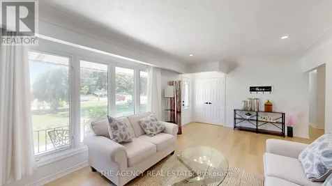 166 Fairview Avenue West St. Thomas ON N5R 4Y1