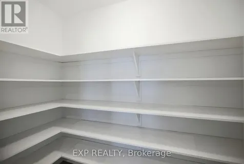 704 Brian Good Avenue Ottawa ON K4M 0C1