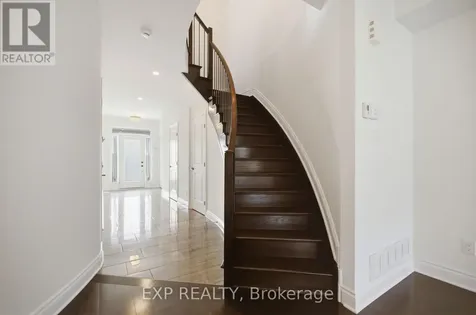 704 Brian Good Avenue Ottawa ON K4M 0C1