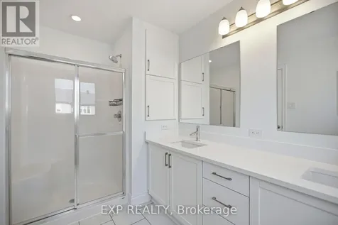 704 Brian Good Avenue Ottawa ON K4M 0C1