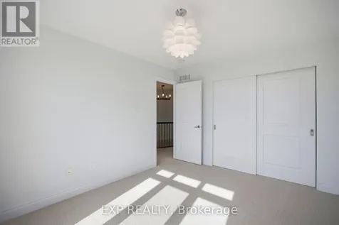 704 Brian Good Avenue Ottawa ON K4M 0C1