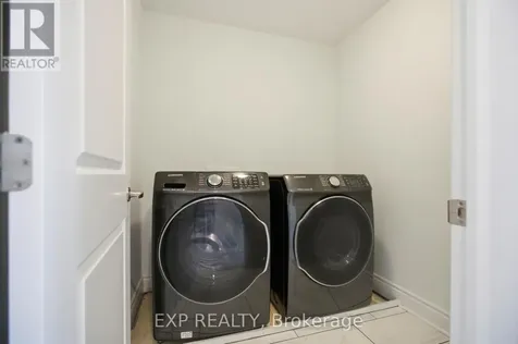 704 Brian Good Avenue Ottawa ON K4M 0C1