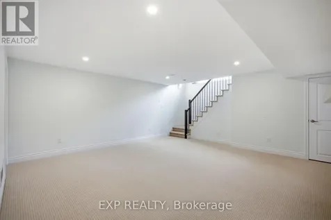 704 Brian Good Avenue Ottawa ON K4M 0C1