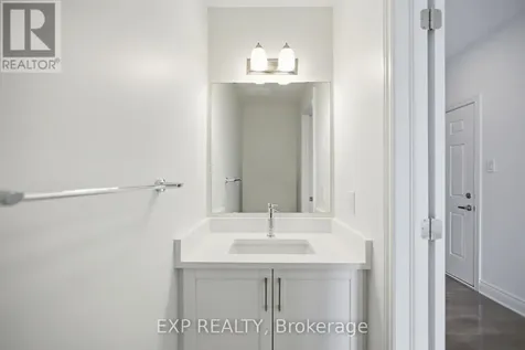 704 Brian Good Avenue Ottawa ON K4M 0C1